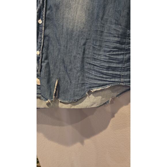 Frank & Eileen Women's Eileen Blue Denim Vintage Distressed Button-Up Shirt M - Picture 5 of 12